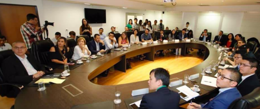 [:es]Visita a Bucaramanga[:en]Visiting Bucaramanga[:zh]参观Bucaramanga市[:]